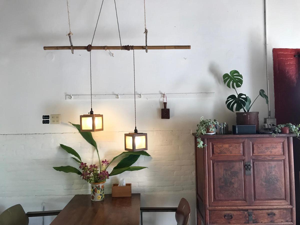 香蕉與黑膠 Yellow And Black Guest House Mei-nung 외부 사진