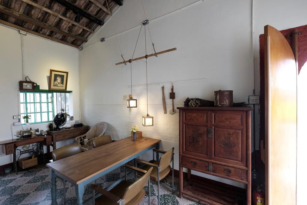 香蕉與黑膠 Yellow And Black Guest House Mei-nung 외부 사진